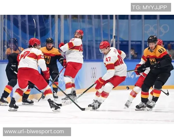 穆勒分享冰球比赛观赛照片感谢好友邀请丰富业余生活