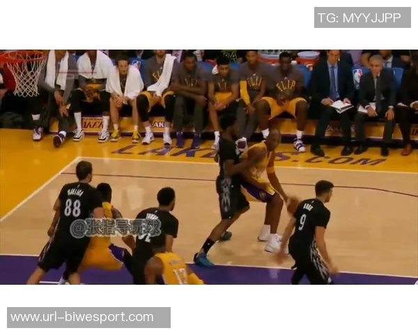 杰弗森回忆科比经典瞬间讨论投篮与传球的精彩对话